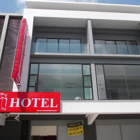 Dream Inn Hotel Bandar Mahkota Cheras Bagian luar foto