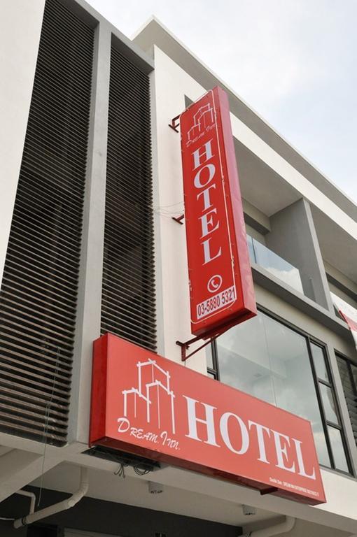 Dream Inn Hotel Bandar Mahkota Cheras Bagian luar foto